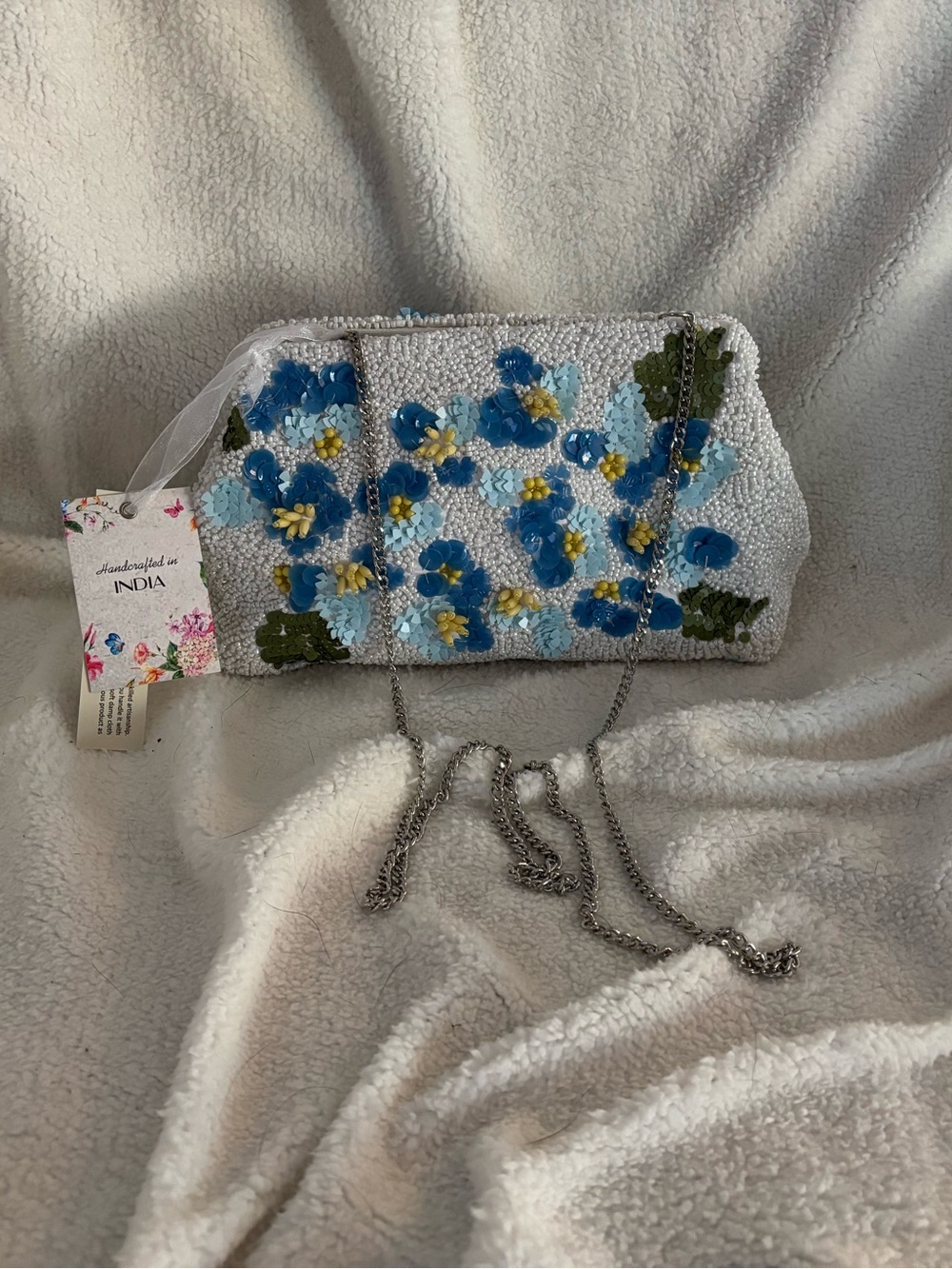 Handcrafted Beaded White Floral Shoulder Clutch
